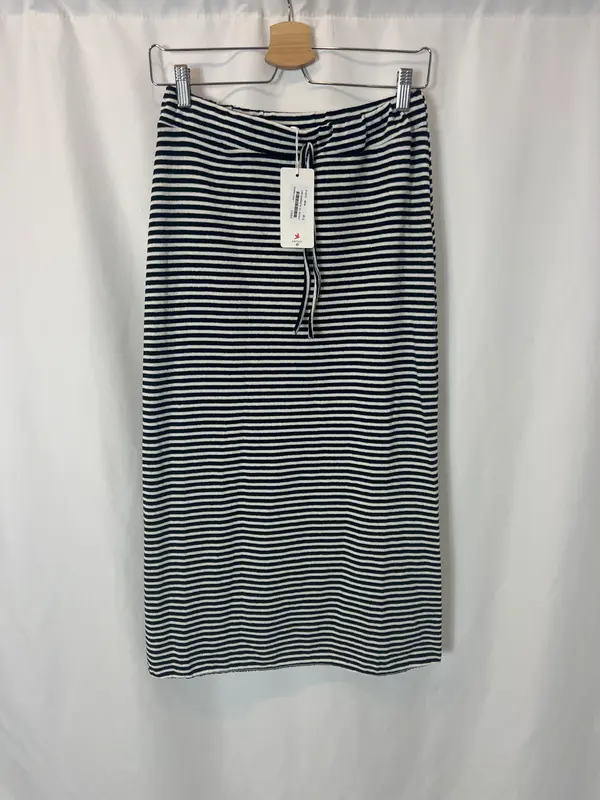 ALGO BONITO. Falda midi ratas. T M