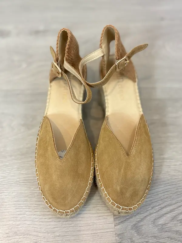 Alpargata cuña beige T.41