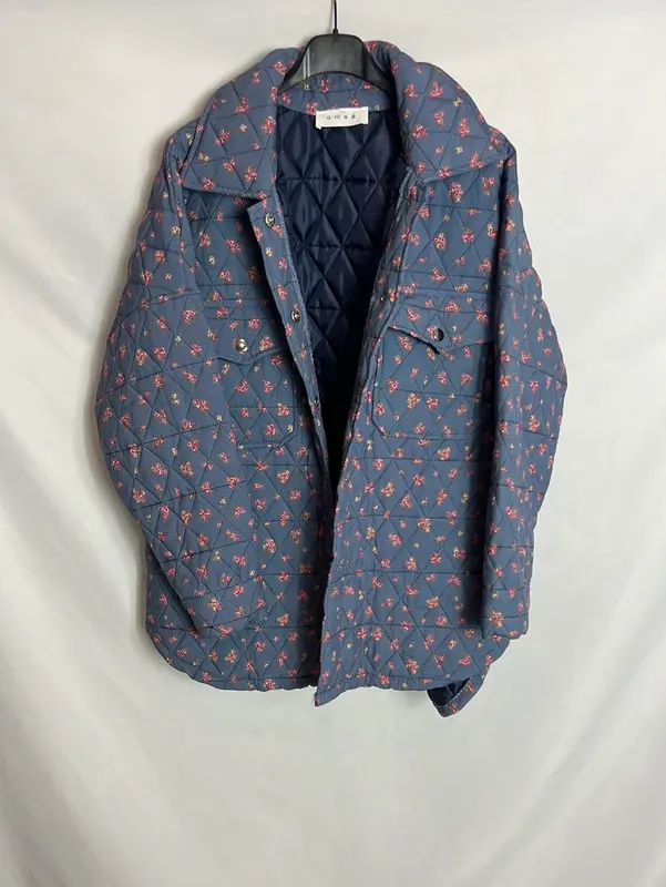 AMEÉ. Chaqueta acolchada flores. T M