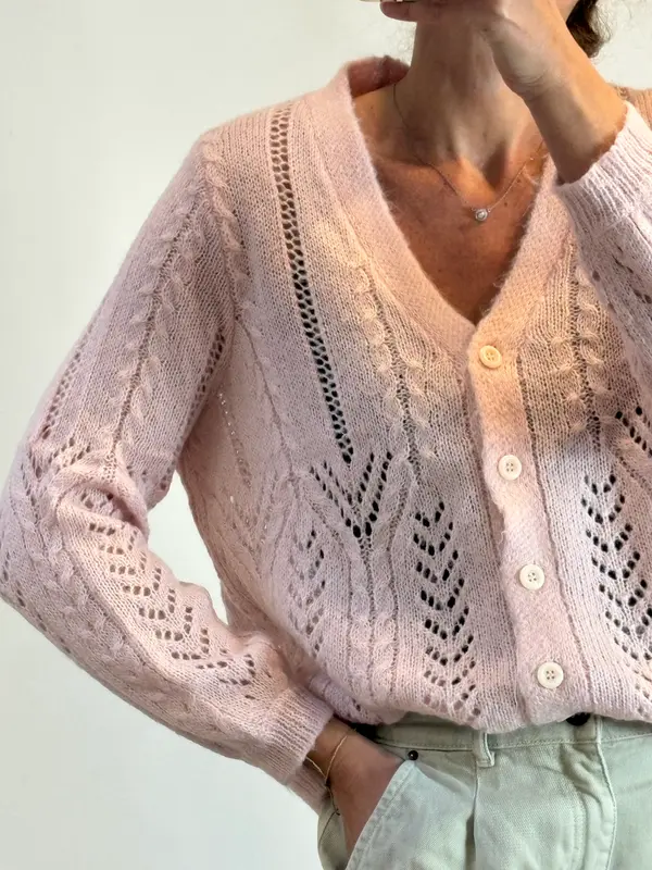 AN´GE. Chaqueta punto rosa calada