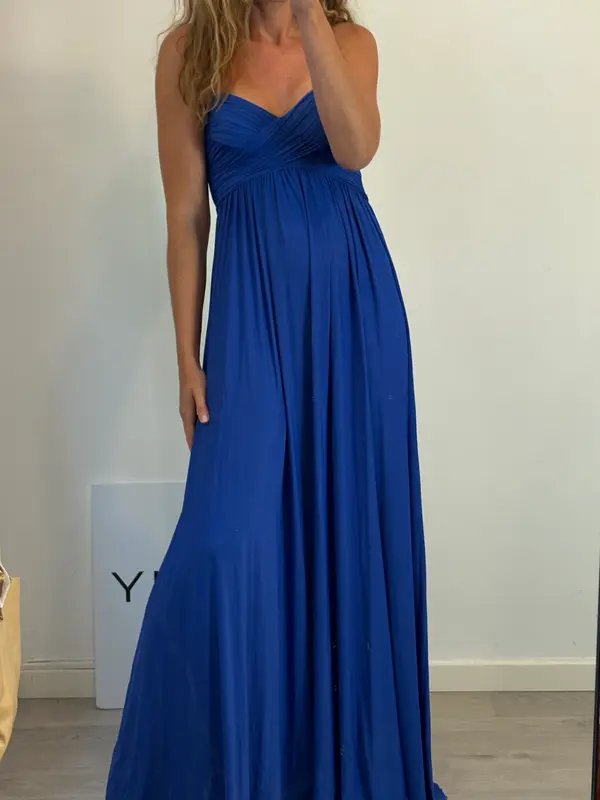 ANAMARIA COUTURE. Vestido maxi azul klein