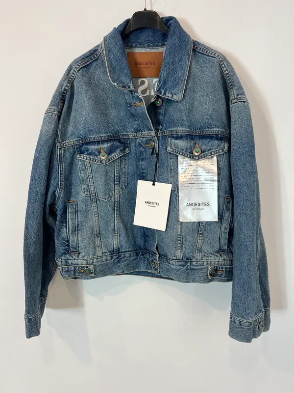 ANDESITES. Cazadora denim bordada. TU (M)