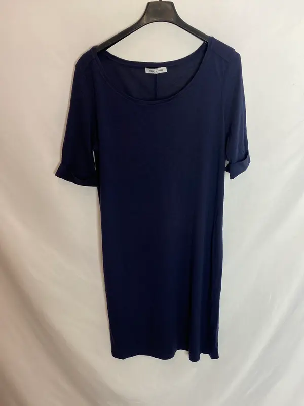 ANGEL SCHLESSER. Vestido corto fluido. T.L