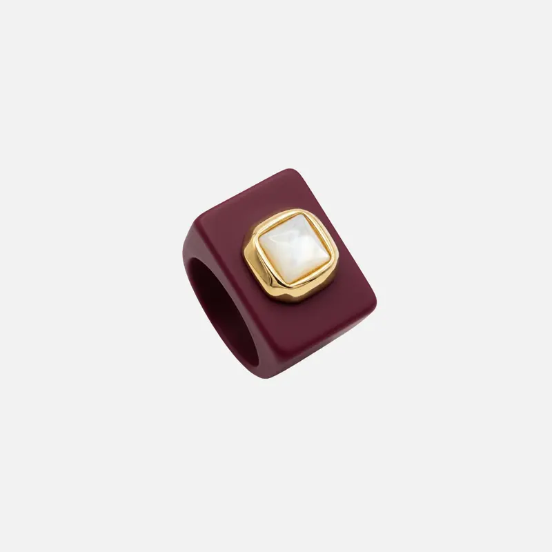Anillo burdeos