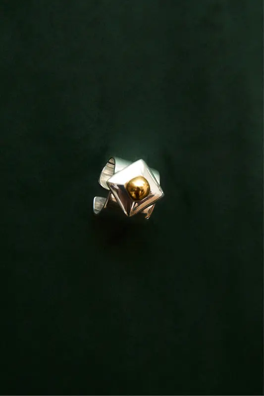 ANILLO DIANA METAL PLATA