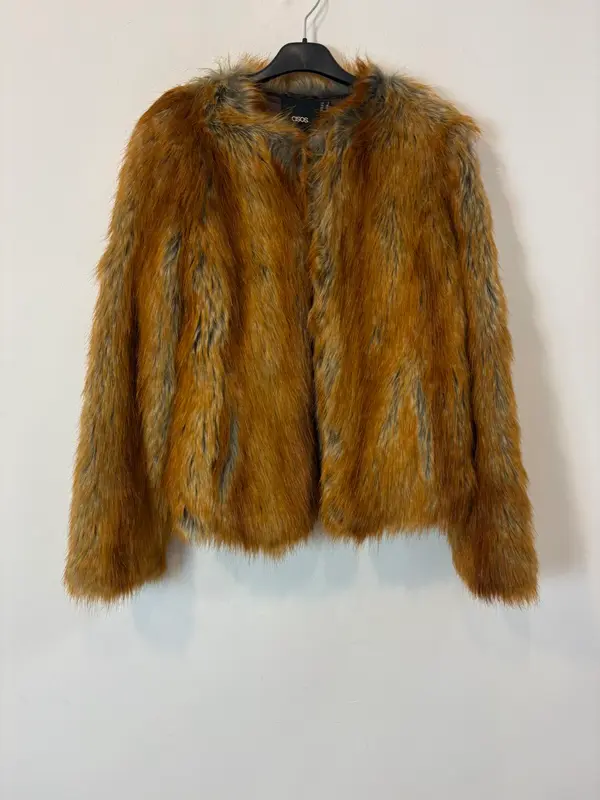 ASOS. Chaqueta pelo tonos marrones