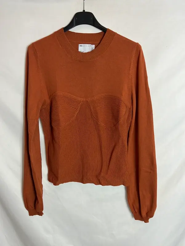 ASOS. Jersey doble textura caldera. T M