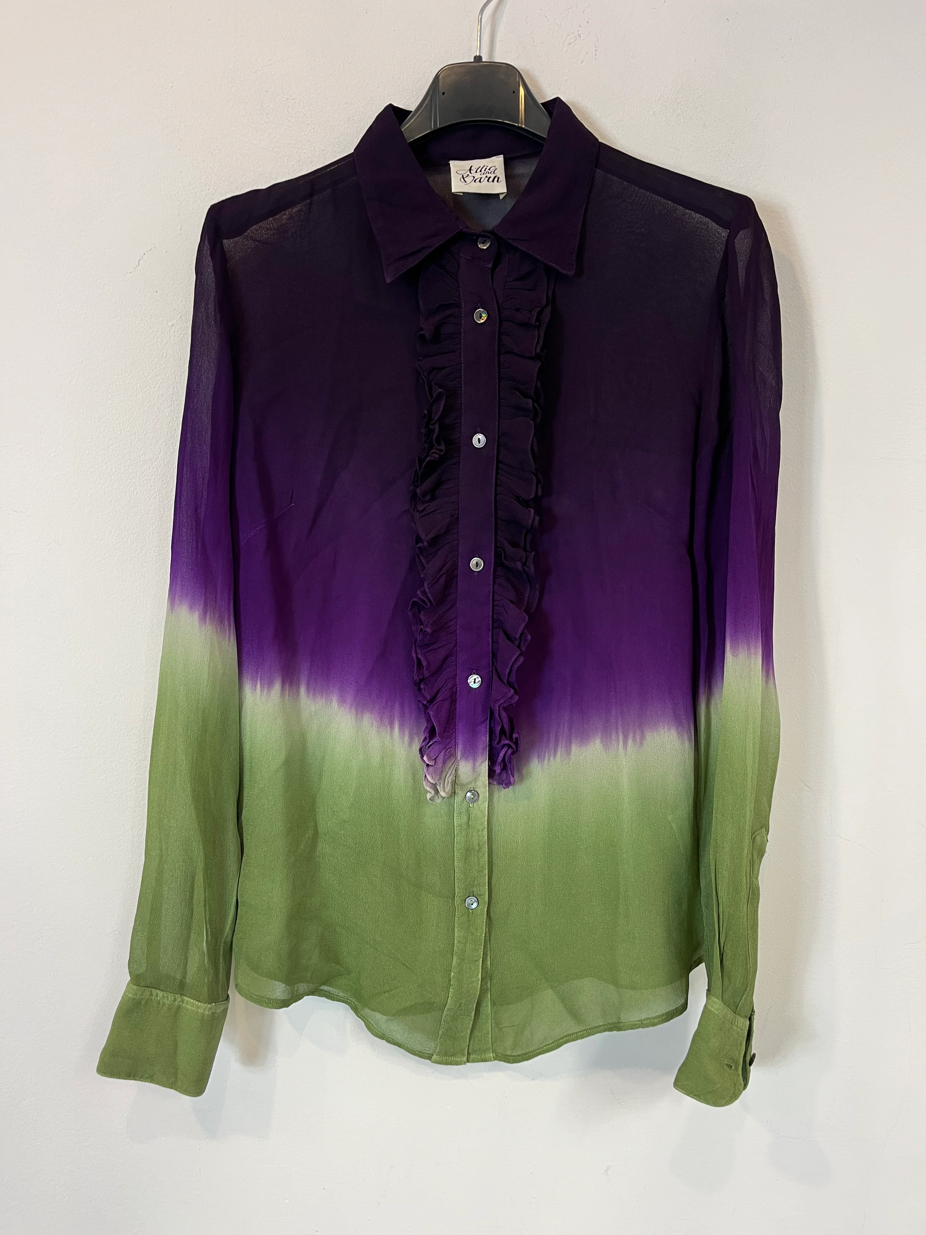 ATTIC AND BARN. Blusa viscosa bicolor. T 42 (M)