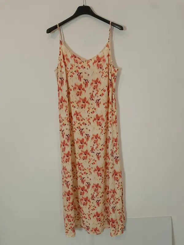 B YOUNG. Vestido midi  tie dye T.34