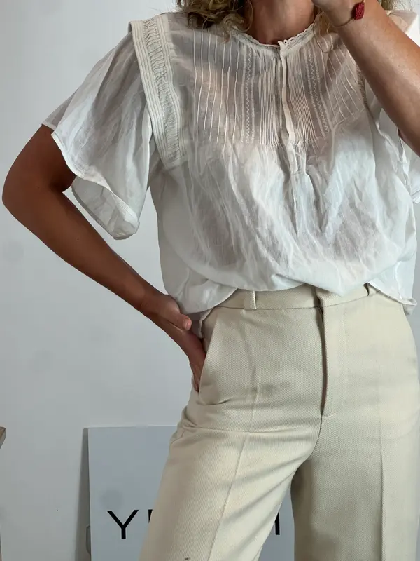 BA&SH. Blusa blanca detalle manga. T 0(XS/S)