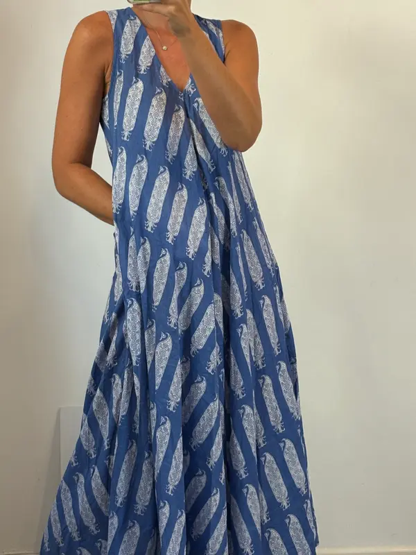 BABBAKI. Vestido largo azul estampado bolsillos. T S