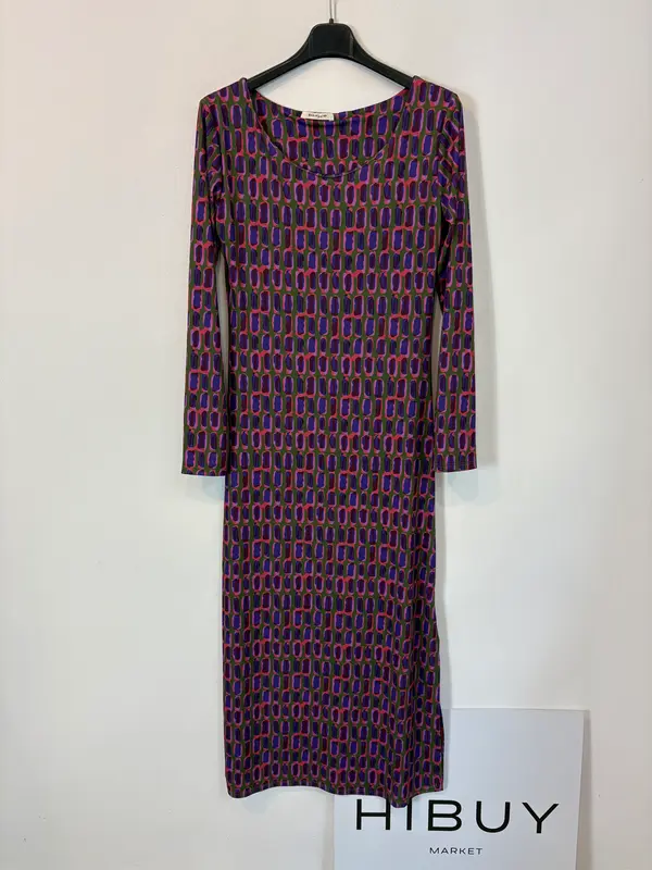 BASYCO. Vestido largo punto elástico