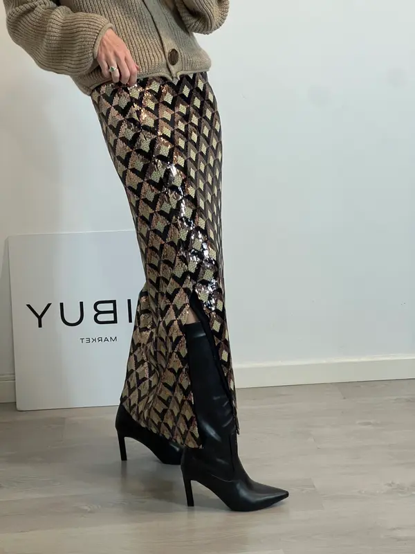 BAYMO. Falda midi lentejuelas colores