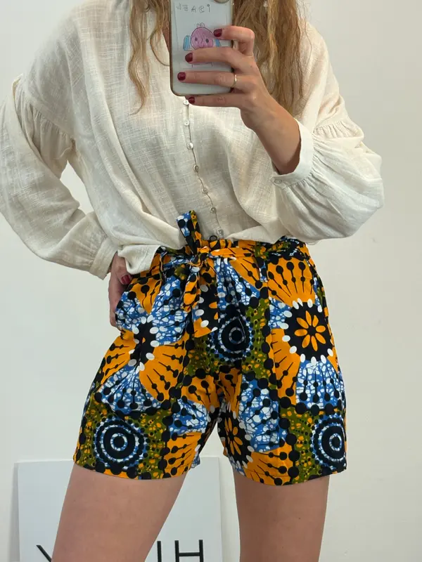 Bermudas estampado africano