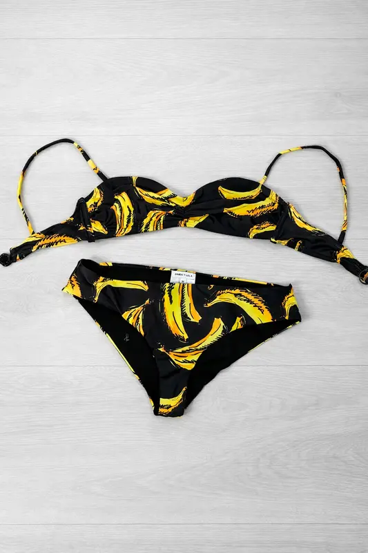 BIMBA Y LOLA. Bikini negro de plátanos