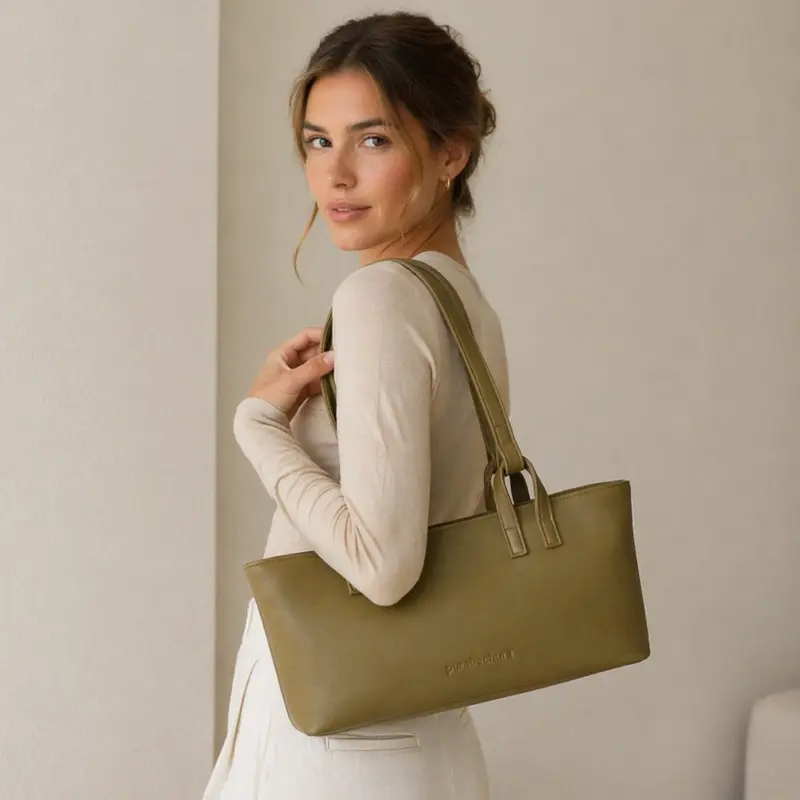Bolso baguette en piel - PuraHechura