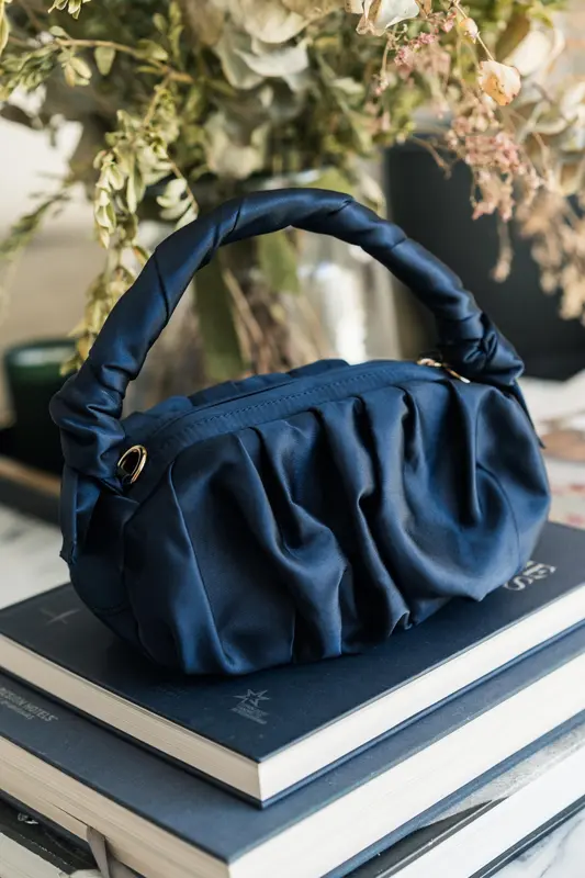 BOLSO MOI&SASS SATEN MARINO