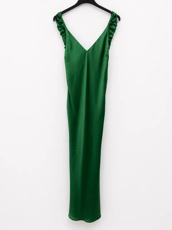 BY CLÉA.Vestido midi verde satinado (38,40)