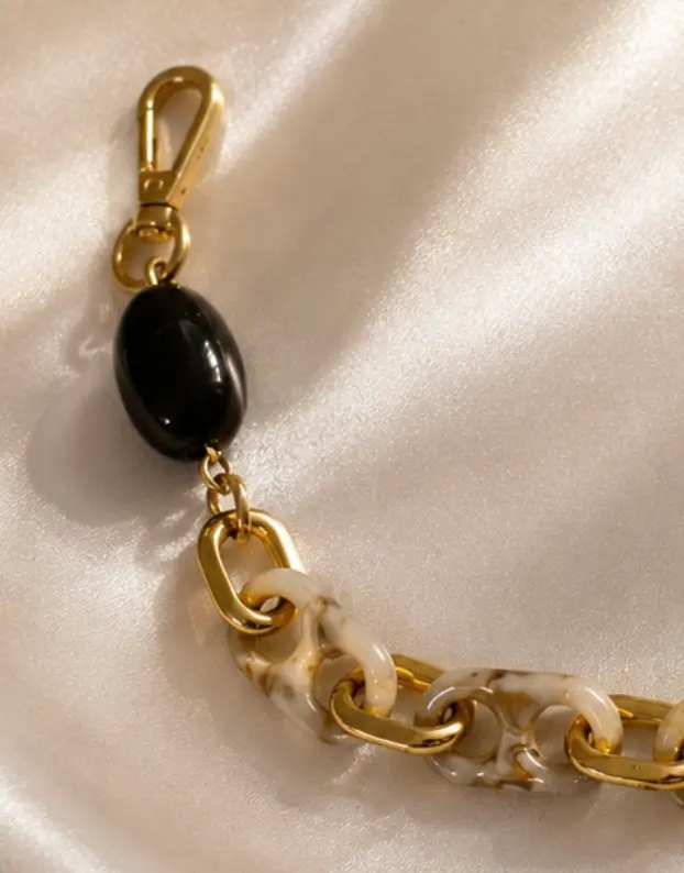 Cadena Noir Gold