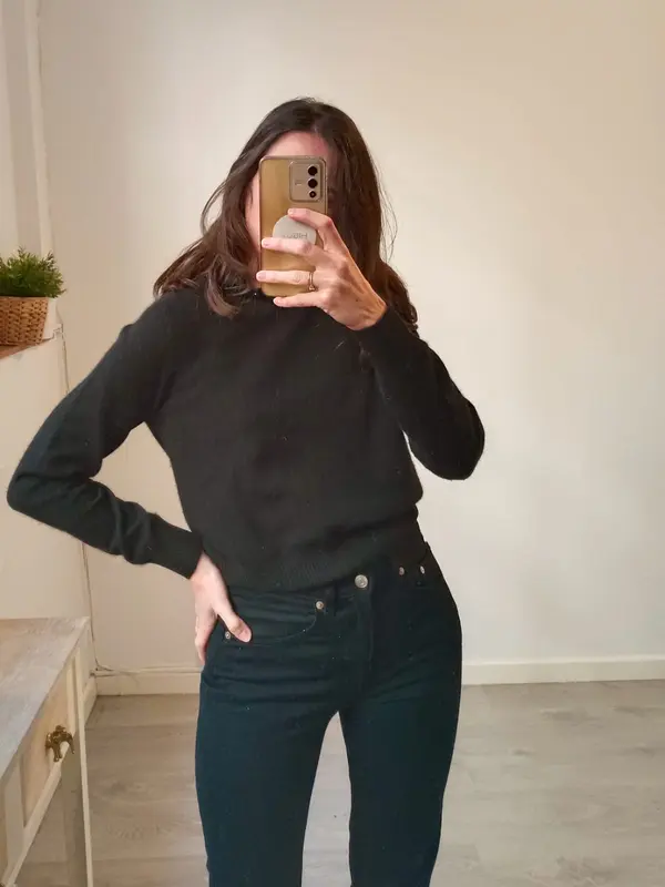 CAMILLE x MANGO. Jersey negro cashmere. T S