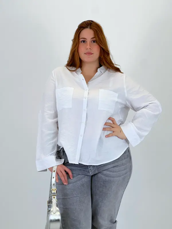 Camisa básica bolsillos