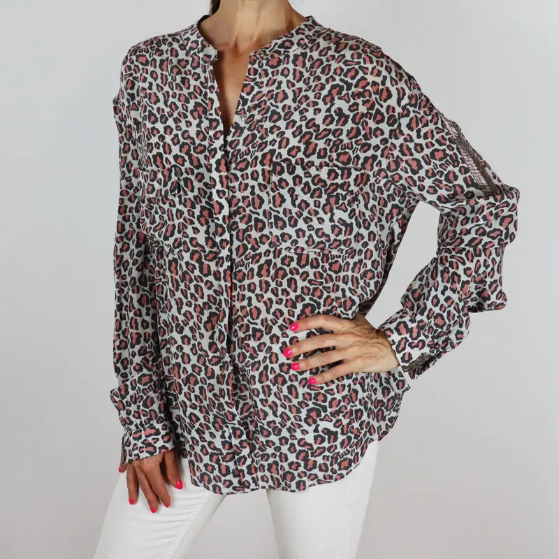 Camisa estampado animal print tonos rosas
