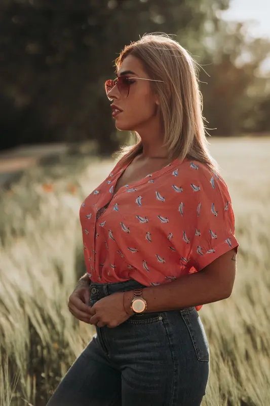 Camisa papagayos