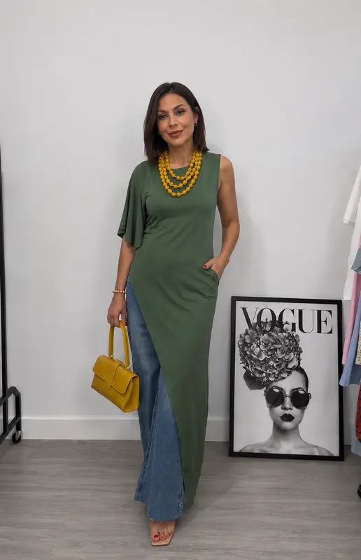 Camiseta asimétrica verde