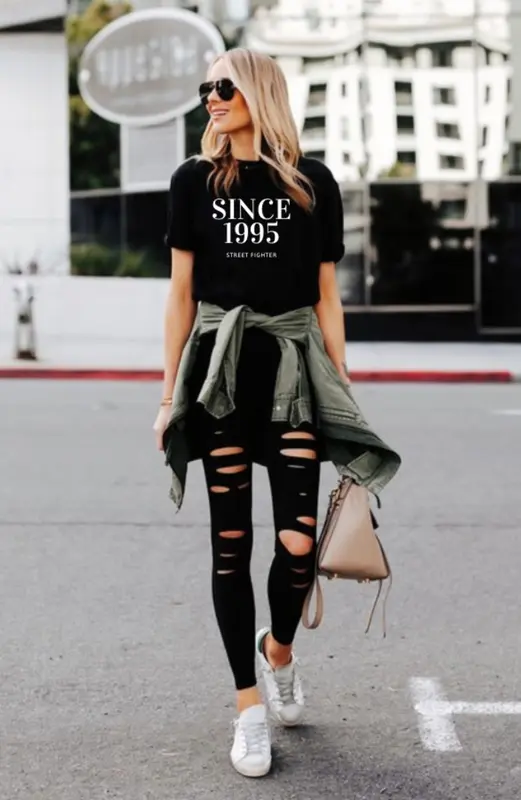 Camiseta “black year”