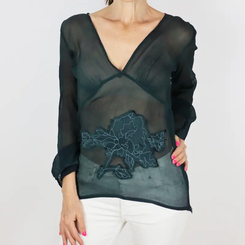 Camiseta transparente verde bordada