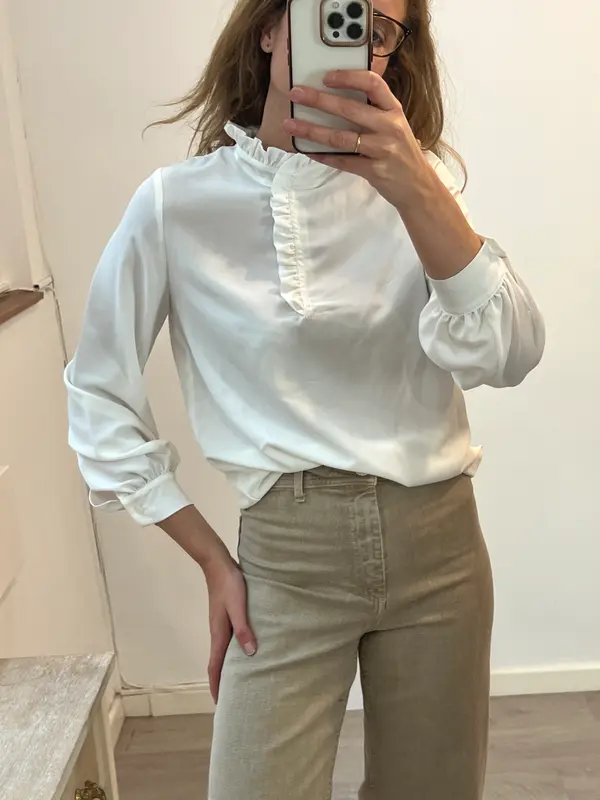 CARCUI. blusa blanca fluida T.s
