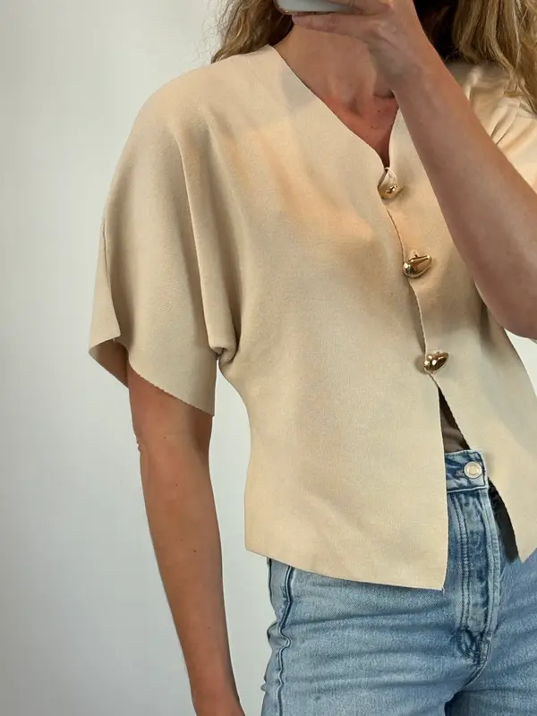 Chaqueta botones dorados