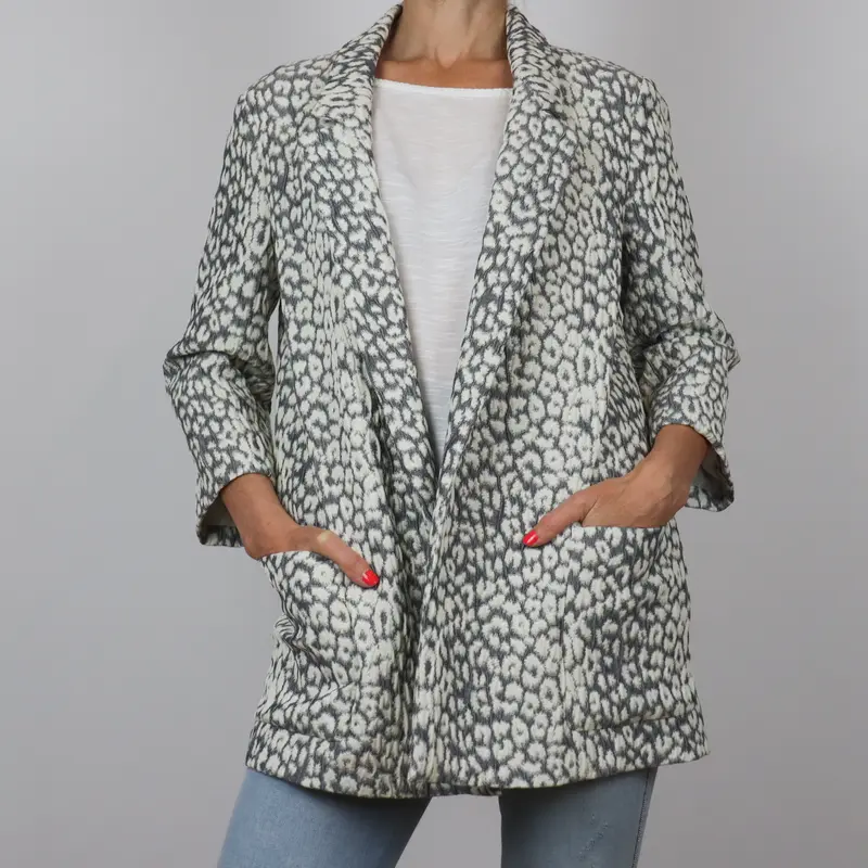 Chaqueta estampada oversize Zara