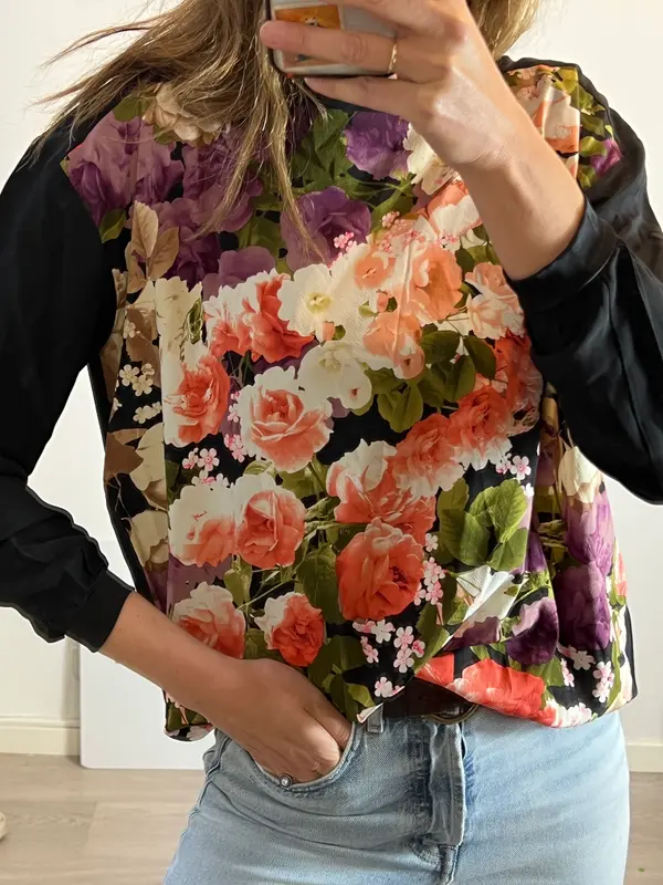CHARLOTTE SPARRE. Blusa bicolor T.l