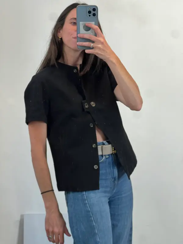 CHLOÉ. Top seda y algodón negro abotonado