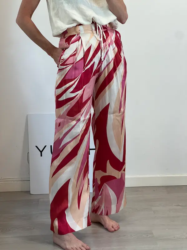 CIN CIN. Pantalón seda estampado. T XS