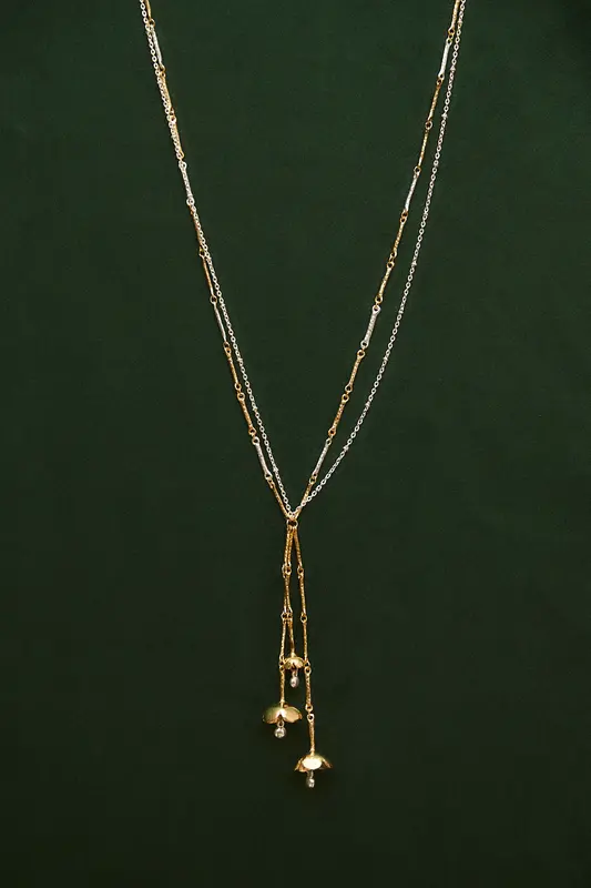 COLLAR LARGO CAMPANILLA ORO
