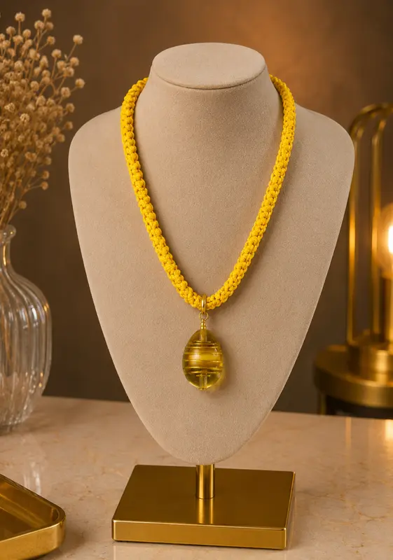 Collar Sol Dorado | UNIK