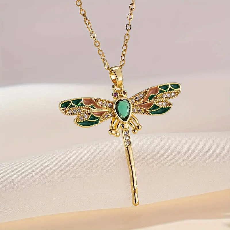 Collier lumineux avec libellule verte