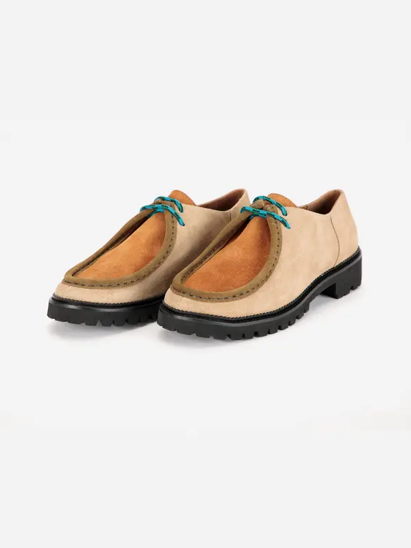 Color block suede wallabee shoes