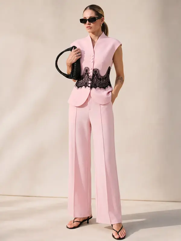 Conjunto de blusa de manga corta con panel de encaje y pantalón