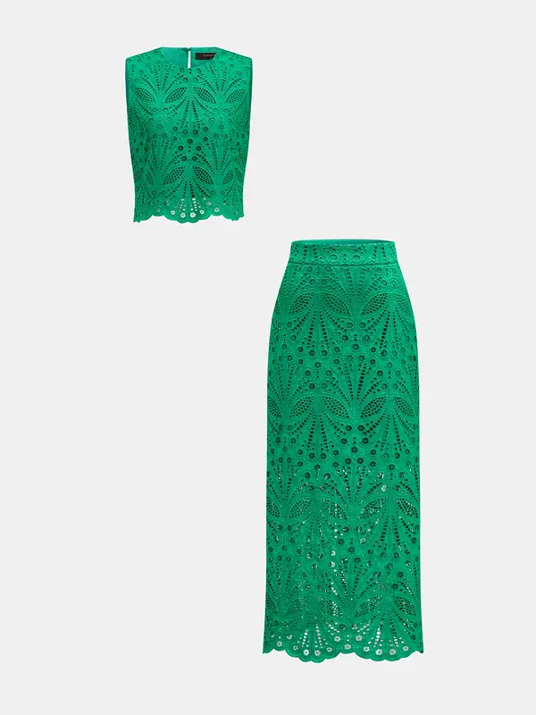 Conjunto de Dos Piezas con Falda y Detalle de Encaje Calado