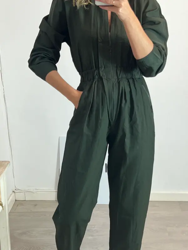 CORTANA. Mono verde militar T.36