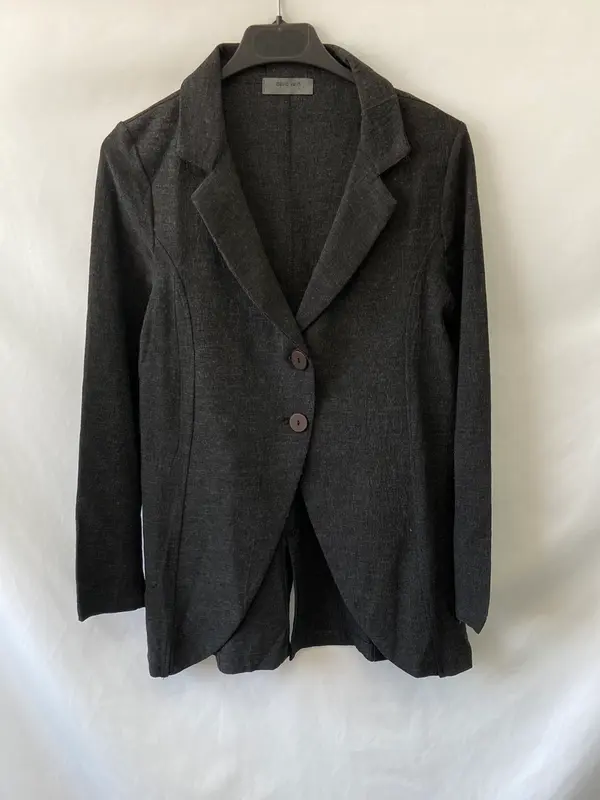 DAVID VALLS. Blazer gris tipo smoking T.s