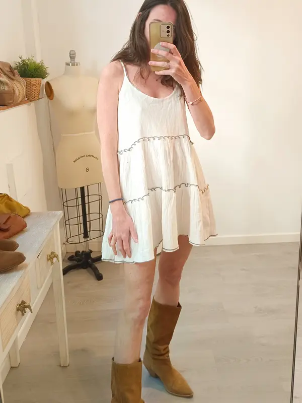 DEKIEN. Vestido blanco fluido Tu(s)