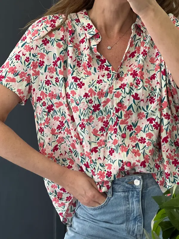 DES PETITS HAUTS. Blusa fluida flores. M