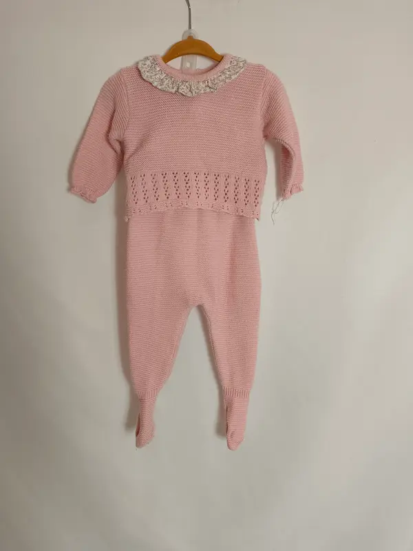 DOÑA CARMEN. conjunto punto rosa T.6 meses