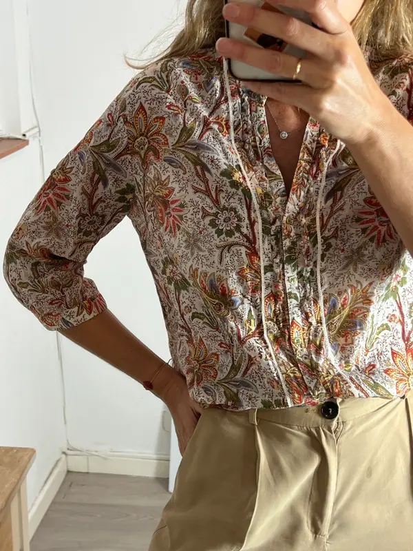 ELOGY. Blusa blanca estampada T.m