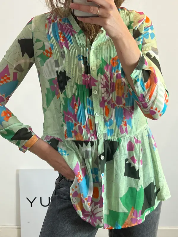 ETRO. Blusa estampada flores. T 40 (M)