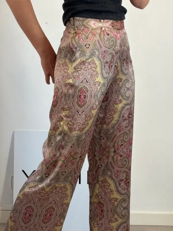 ETRO. Pantalón estampado seda. T. 42 (M)